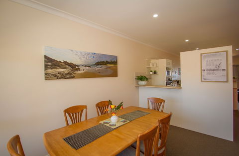 Meridian Beachside Apartments - Darwin Tourism 5