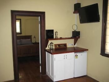 Mudgee Bed And Breakfast - Darwin Tourism 6