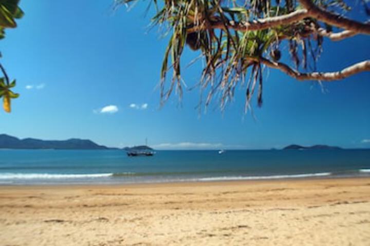 South Mission Beach QLD Darwin Tourism