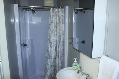 Dunk Island View Caravan Park - Darwin Tourism 6