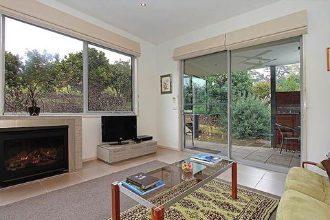 Limetree Hideaway - Darwin Tourism 3