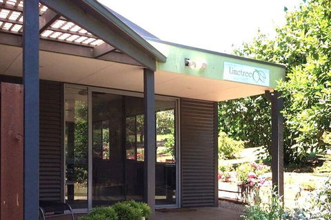 Limetree Hideaway - Darwin Tourism 1