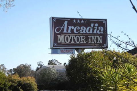 Arcadia Motor Inn - Darwin Tourism 0
