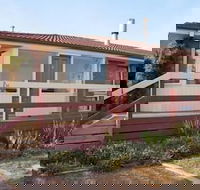 Yarra Glen Racecourse Apartments - Darwin Tourism