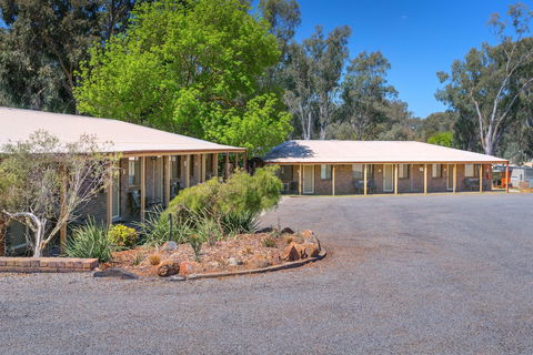 Corowa Bindaree Holiday Park - Darwin Tourism 0