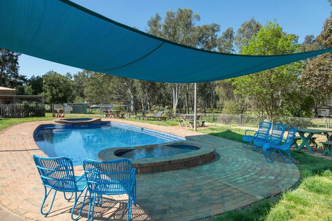 Corowa Bindaree Holiday Park - Darwin Tourism 2