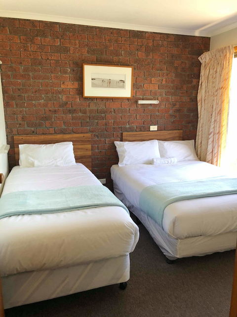 Lakes Jakaranda Holiday Units - Darwin Tourism 2