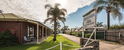 Lakes Jakaranda Holiday Units - Darwin Tourism 0