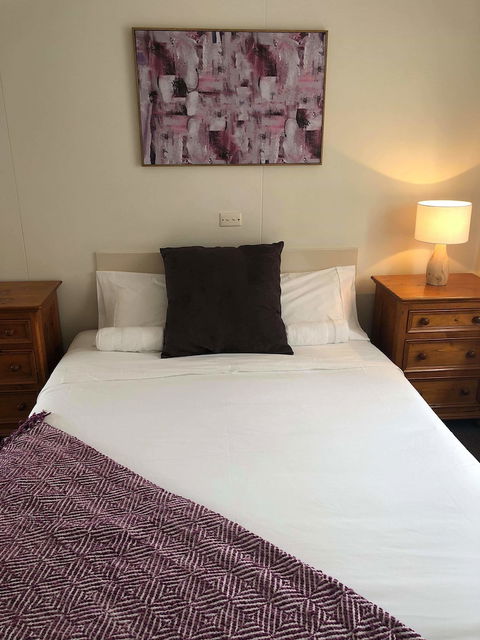 Lakes Jakaranda Holiday Units - Darwin Tourism 3