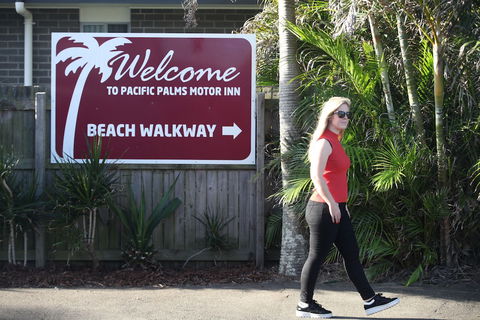 Pacific Palms Motor Inn - Darwin Tourism 1