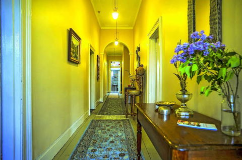 Cromwell House - Darwin Tourism 5