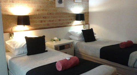 Elsinor Motor Lodge - Darwin Tourism 6