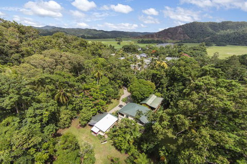 Red Mill House In Daintree - Darwin Tourism 3