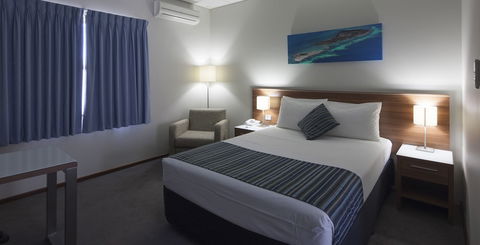 Ocean Centre Hotel - Darwin Tourism 2