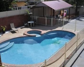 Courtyard Motor Inn - Darwin Tourism 1