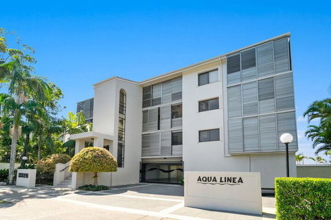 Aqua Linea - Darwin Tourism 1