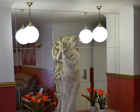 Golden Age Motor Inn Queanbeyan - Darwin Tourism 6