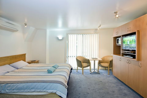 Anchorage Motel And Villas - Darwin Tourism 6