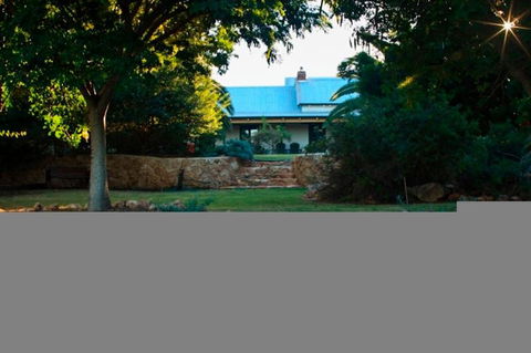 Bentwood Olive Grove Accommodation - Darwin Tourism 1