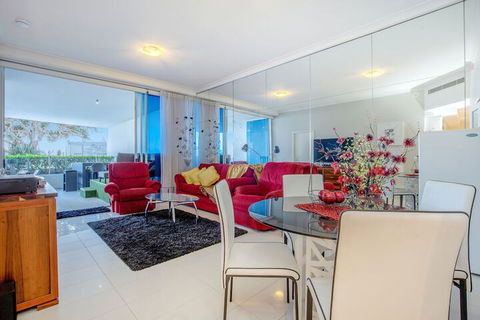 Silvershore Apartments On The Broadwater - Darwin Tourism 5