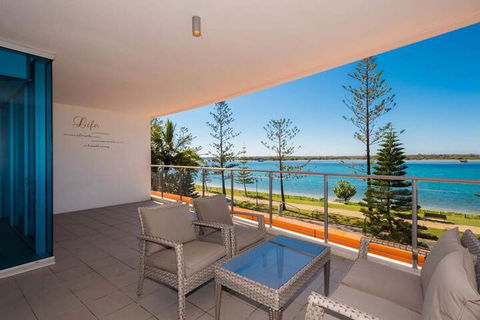 Silvershore Apartments On The Broadwater - Darwin Tourism 4