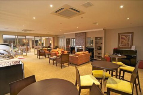 Broadbeach Inverloch Resort - Darwin Tourism 5