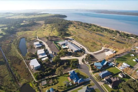 Broadbeach Inverloch Resort - Darwin Tourism 2
