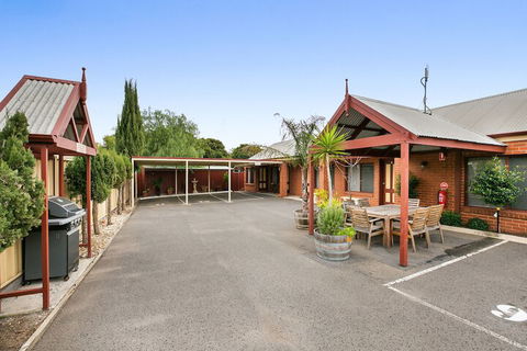 Bendigo Goldfields Motor Inn - Darwin Tourism 4