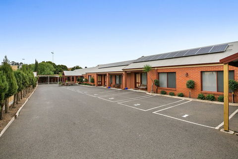 Bendigo Goldfields Motor Inn - Darwin Tourism 3