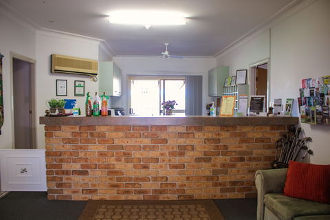 Golf Club Motor Inn Wingham - Darwin Tourism 3
