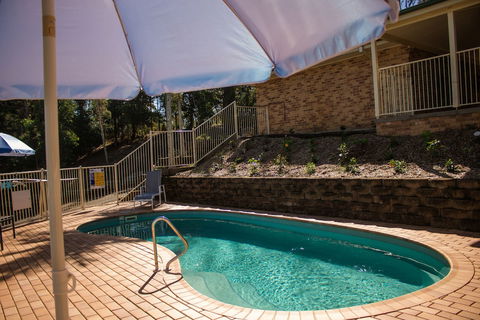 Golf Club Motor Inn Wingham - Darwin Tourism 1