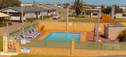 Belair Gardens Caravan Park - Darwin Tourism 1