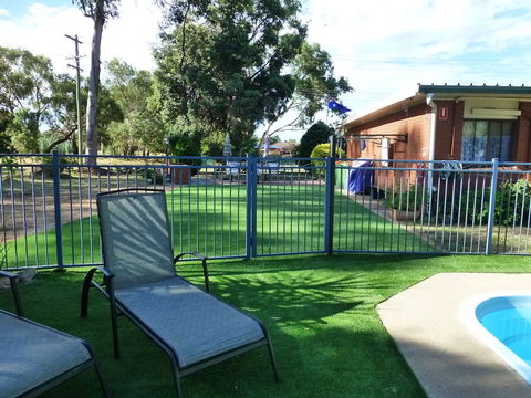 Golfers Retreat Motel - Darwin Tourism 5