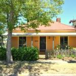 Cooma Cottage - Darwin Tourism 0