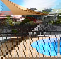 Golden Guitar Motor Inn - Darwin Tourism