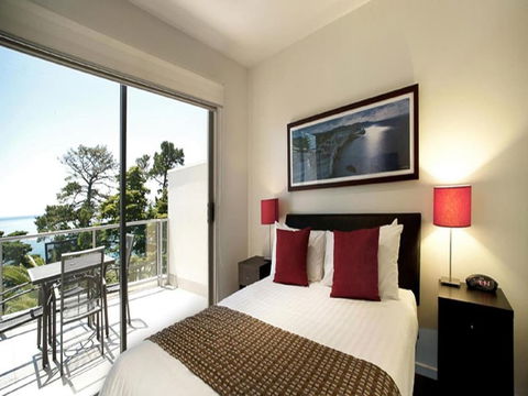 The Waves Apartments - Darwin Tourism 0