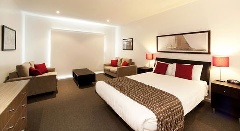 The Waves Apartments - Darwin Tourism 1