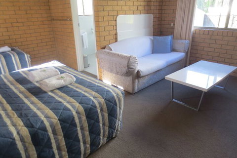 Aspley Pioneer Motel - Darwin Tourism 5