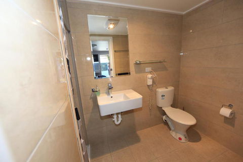 Wattle Grove Motel Maryborough - Darwin Tourism 1