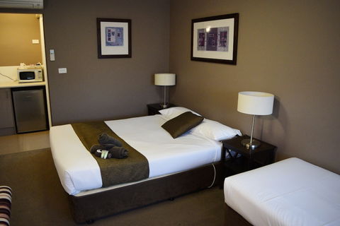 Rosebud Motel - Darwin Tourism 1