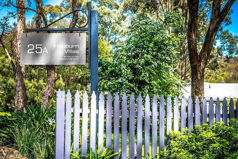 Hepburn Villas - Darwin Tourism 1