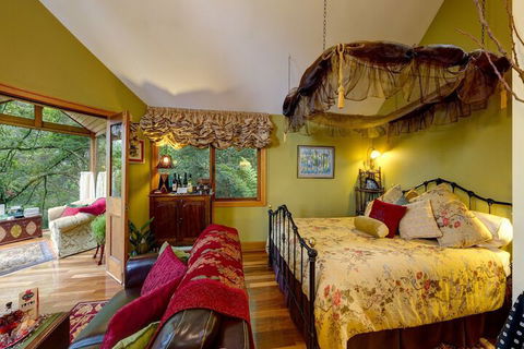 Arcadia Cottages - Darwin Tourism 5