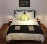 Smiths Lake House - Darwin Tourism
