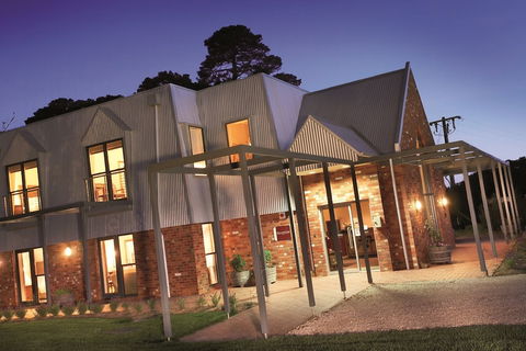 Cleveland Winery - Darwin Tourism 1