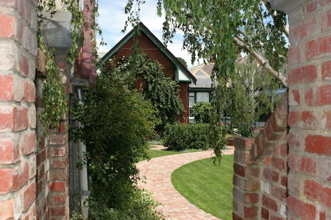 Cleveland Winery - Darwin Tourism 2