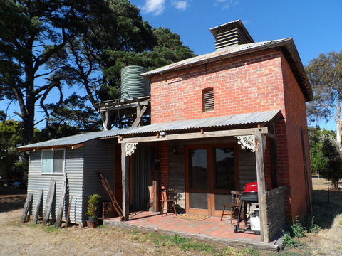 Grampians Historic Tobacco Kiln - Darwin Tourism 0