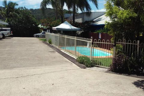 Nambour Central Motel - Darwin Tourism 2