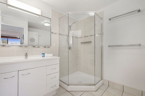 Alexandria Apartments - Darwin Tourism 6