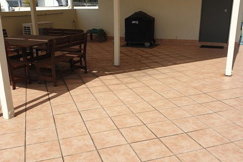 Bayviews & Harbourview Holiday Apartments - Darwin Tourism 5