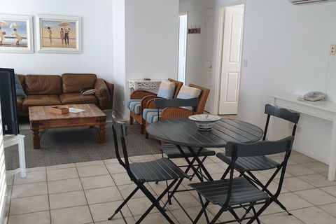Bayviews & Harbourview Holiday Apartments - Darwin Tourism 2